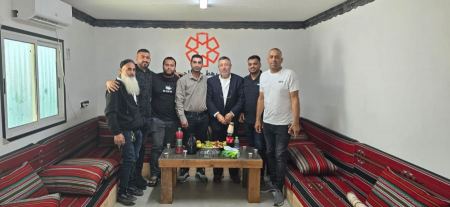 مؤسسة أهل الخير سند للإنسان والمجتمع تقدم دعم مادي في ظل حالة الطوارئ ل ( وحدة الإنقاذ) فرع رهط